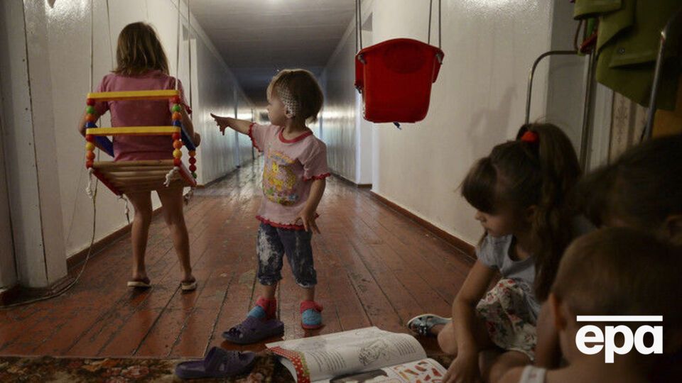 Киевские власти отмечают, что существует проблема обеспечения переселенцев жильем