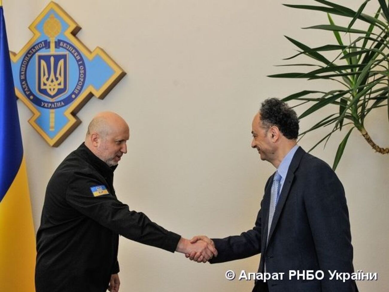 Турчинов и Мингарелли обсудили противодействие киберугрозам