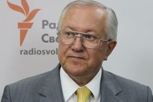 Тарасюк: О результатах переговоров мы узнаем уже после визита Тиллерсона