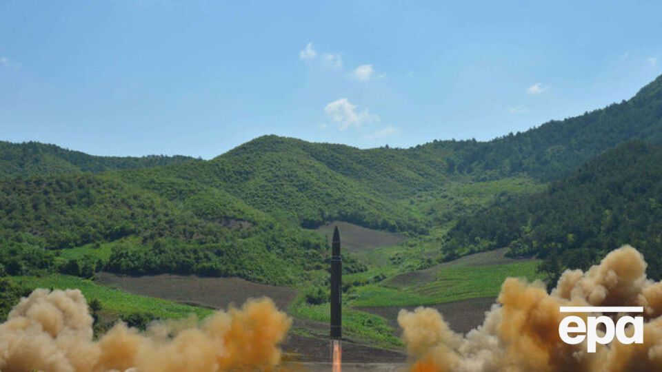 4 июля, в День независимости США, КНДР произвела запуск баллистической ракеты