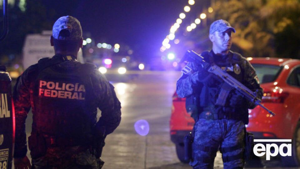 Полиция ввела повышенные меры безопасности