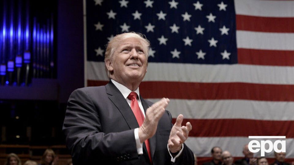 Трамп не демонстрирует встревоженности встречей с Путиным