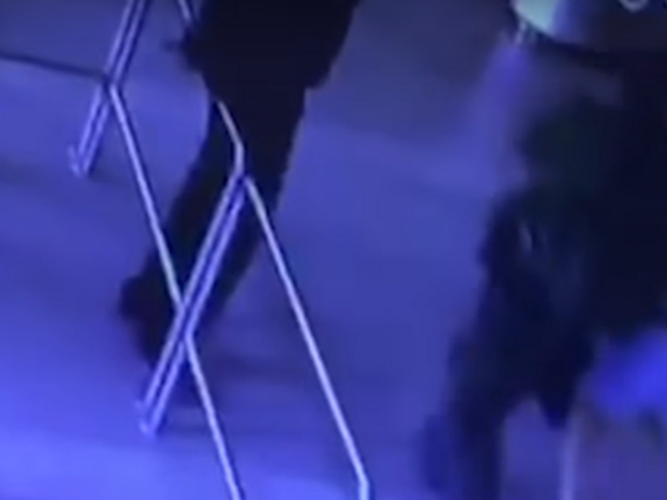 Оператора ранили в здании райисполкома