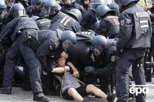 Поліція затримала 45 осіб