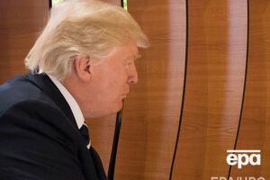 Обговорювали варіант, що Трамп зупиниться в одному з готелів Берліна і літатиме в Гамбург на вертольоті, повідомляє Buzzfeed