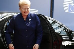 Подсудимый, по версии следствия, пытался обеспечить прослушивание Грибаускайте
