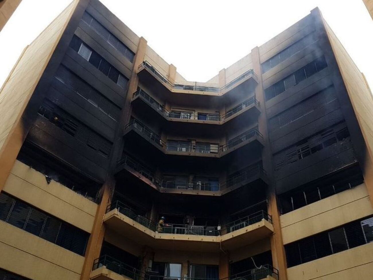 Возгорание началось из-за короткого замыкания в системах кондиционирования