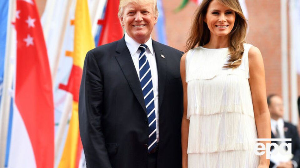 Трамп прибыл на саммит вместе со своей женой Меланьей