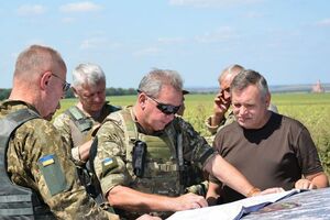 Муженко: Учения "Запад-2017" создают прямую угрозу для безопасности Украины