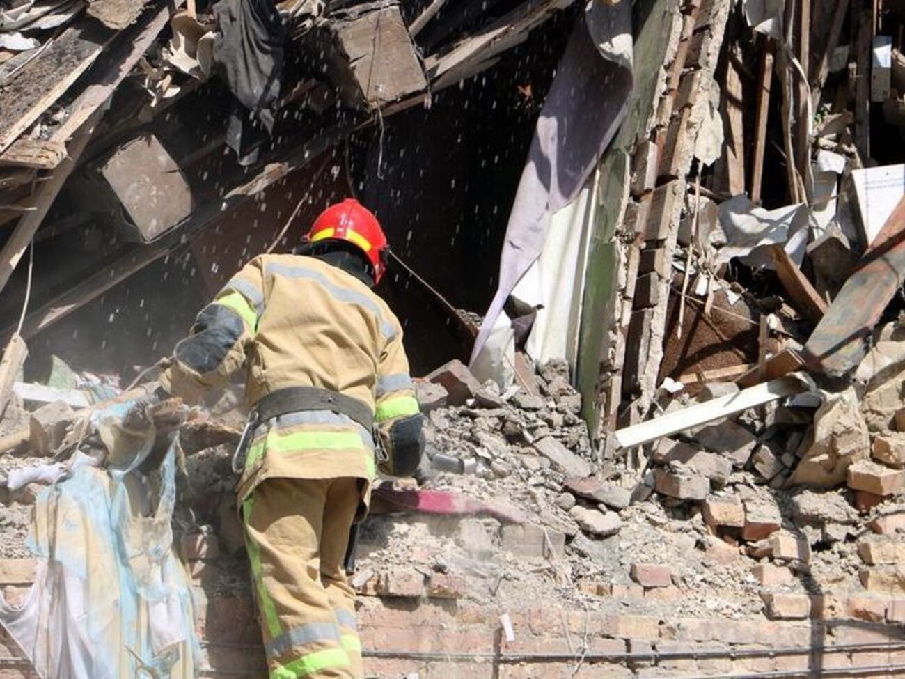 Тело нашли на третьем этаже