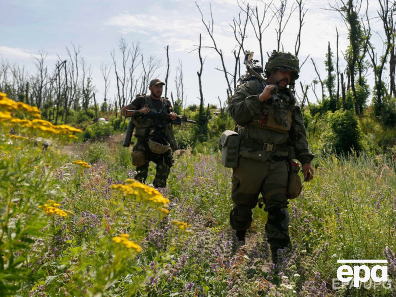 Українські військові поблизу Авдіївки
