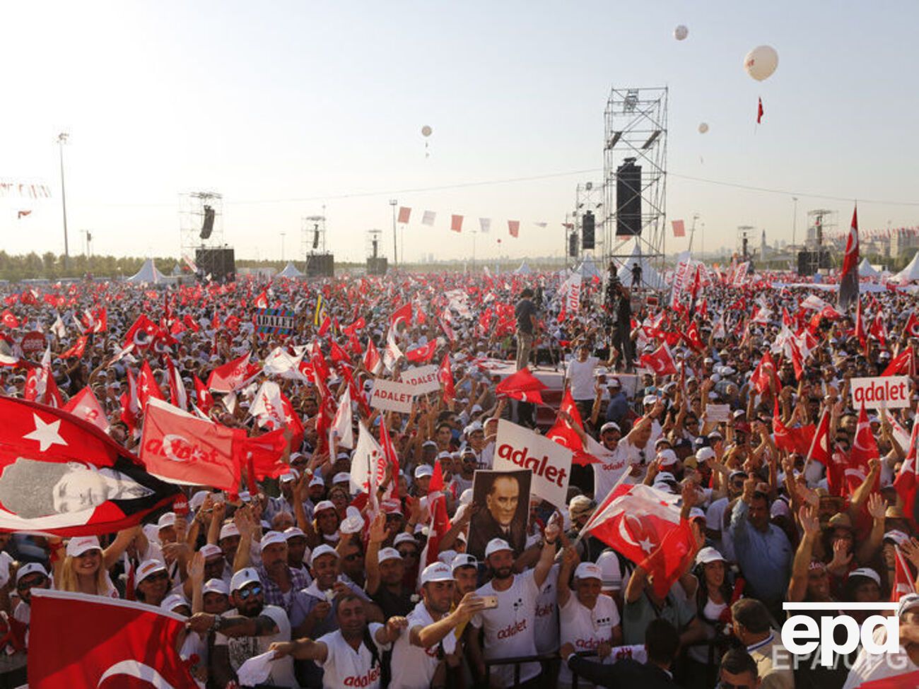 Ердоган уже звинуватив учасників акції протесту в підтримці тероризму