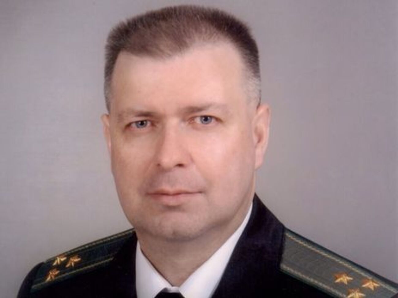 Олег Животов:&nbsp;Не только судебные приговоры последних лет, но и законы, указы &ndash; почти все может быть подвергнуто сомнению, потому что политики и чиновники в Украине абсолютно некомпетентны в вопросах безопасности государства