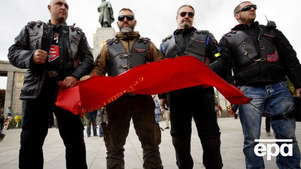 "Ночные волки" известны активной поддержкой действий властей РФ