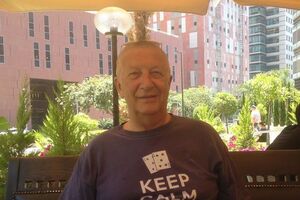 Те, кто советовал Порошенко лишить гражданства Саакашвили, уже зондируют почву для перехода в лагерь нового президента