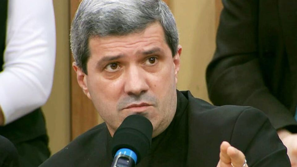 Михайло Шахназаров: Карати треба тільки економічно