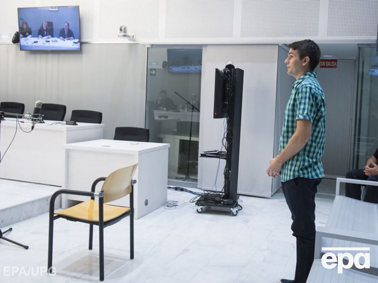 Суд погодився задовольнити вимогу США про екстрадицію Лісова