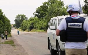 Автомобіль місії затримали в Оленівці Донецької області