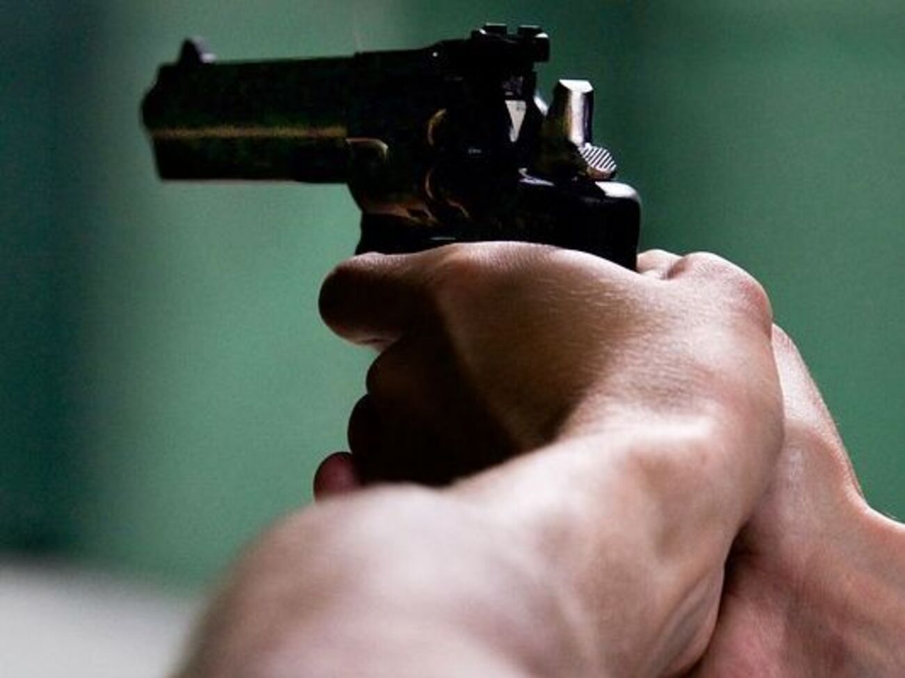 Військового ЗСУ підозрюють у вбивстві жінки і пораненні чоловіка