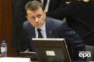 Блащака просять відмовитися від зображення литовського і українського об'єктів на паспортах