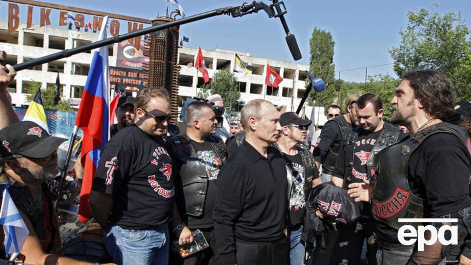 Путин побывает на байк-шоу "Ночных волков" в Севастополе