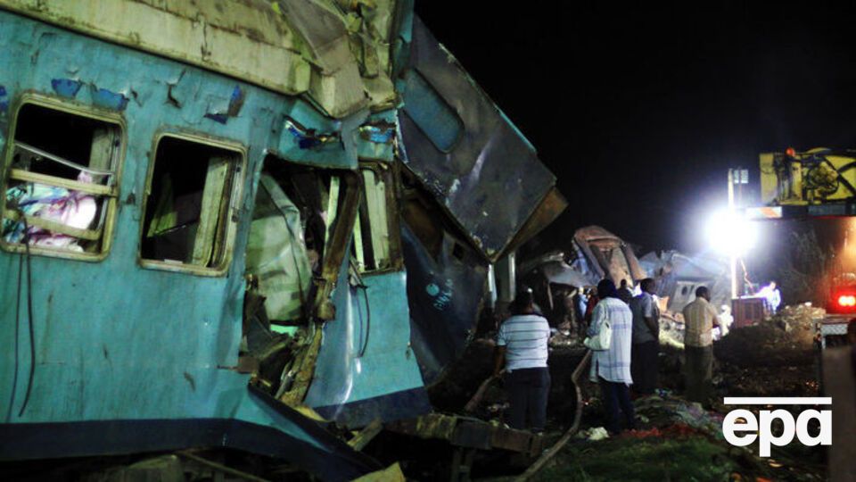 41 человек погиб в результате аварии на железной дороге в Египте