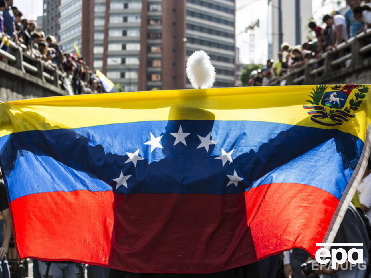 Із квітня у Венесуелі проходять масові протести
