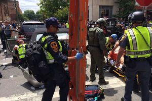 В результате наезда пострадало несколько человек