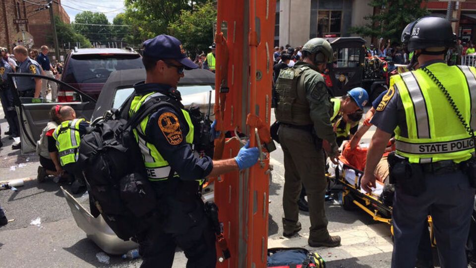 Унаслідок наїзду постраждало кілька людей