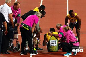 Болт відмовився від пересування на візку