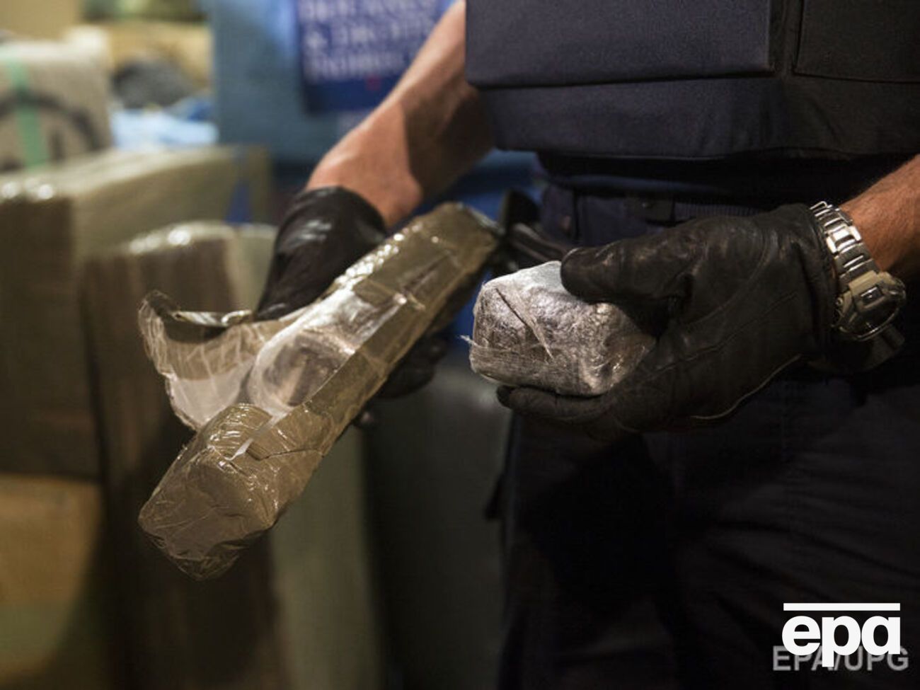 Вес гашиша составил 94 грамма