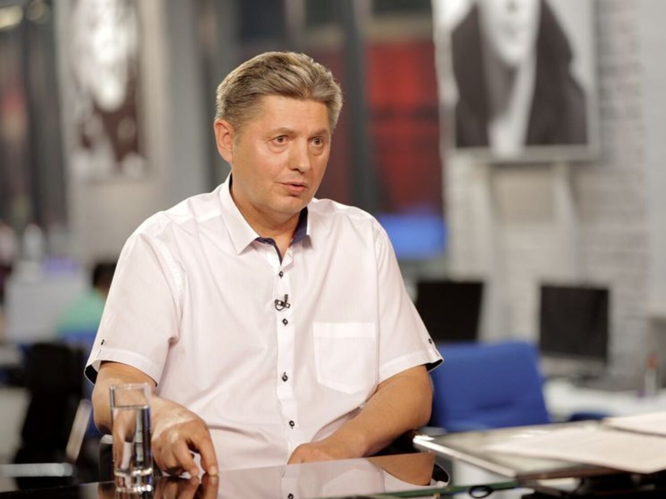 Петрулевич отметил, что "вся элита Донецкой и Луганской областей" оттуда эмигрировала