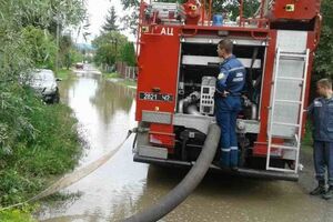 Для ликвидации последствий было привлечено восемь единиц техники