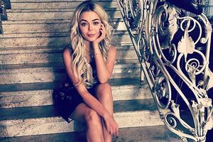 Гросу: У Чернівцях таксист украв у мене косметичку. Я забула її в машині, пізніше зв'язалася зі службою його таксі, але в підсумку ніхто мені її не повернув