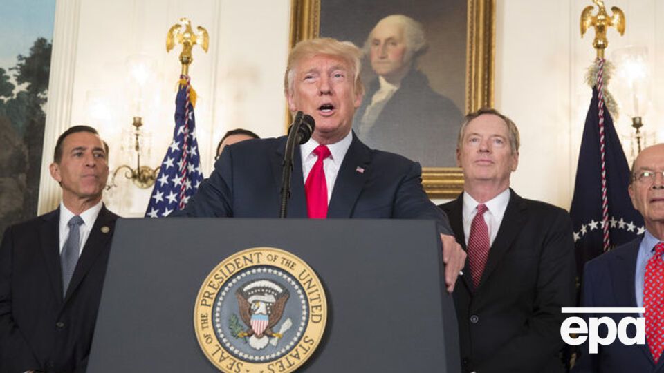 Трамп: Ті, хто вдається до насильства в ім'я фанатизму, б'ють у саме серце Америки