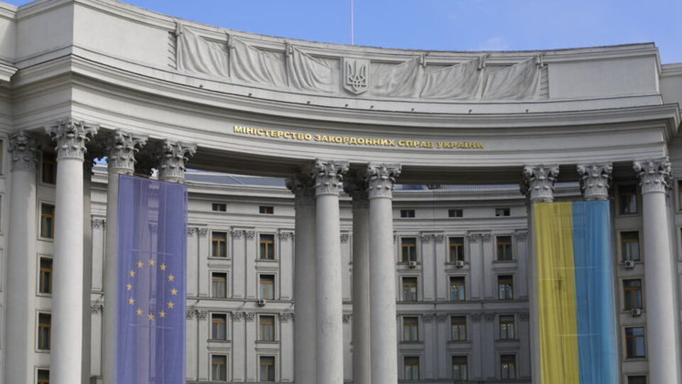 Консул заявил, что украинцы в ДТП не пострадали