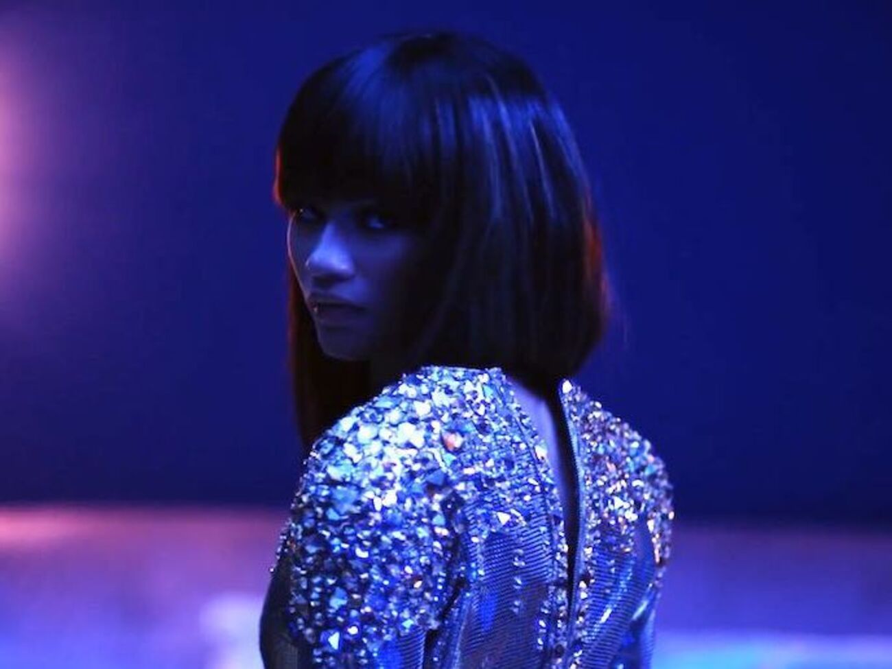 Зендая виконала головну роль у кліпі