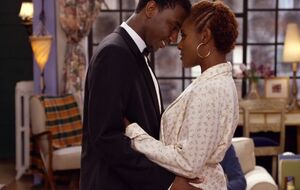 В клипе использованы эпизоды сериала "Друзья"