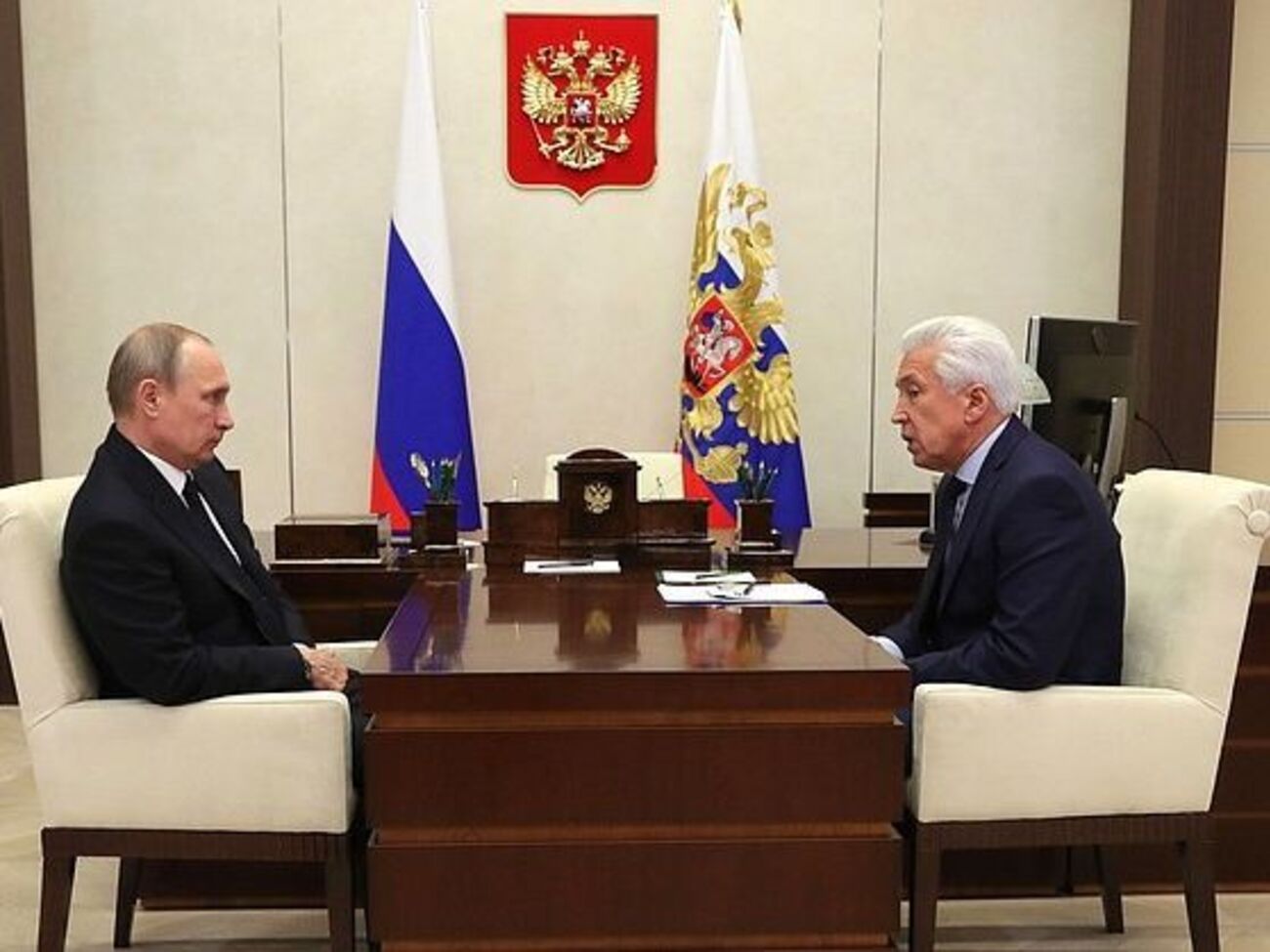 Прес-служба датувала зустріч Путіна з Васильєвим 15-м серпня, джерела стверджують, що вона відбулася раніше
