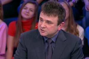Кізяков веде "Пока все дома" з 1992 року