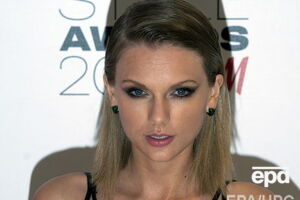 Свифт получила $1 компенсации за поданный иск