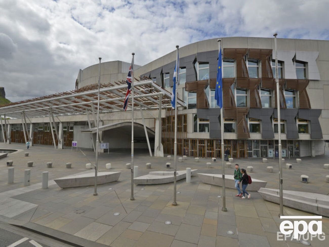 Шотландских парламентариев призвали сменить пароли