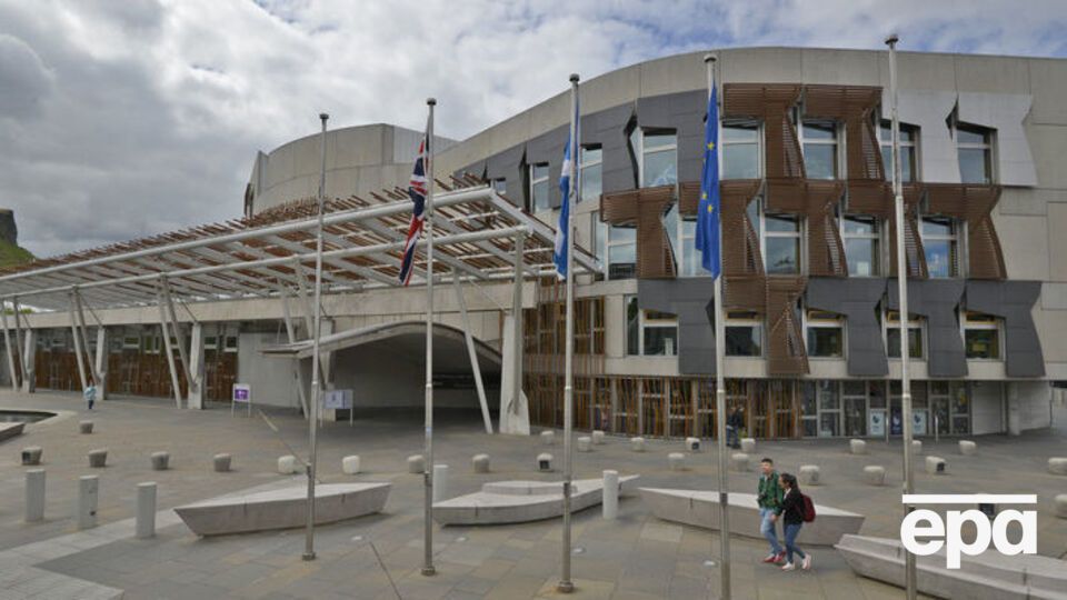 Шотландских парламентариев призвали сменить пароли