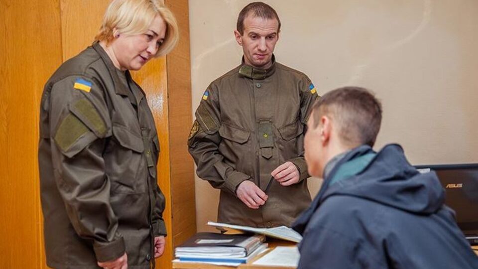 Центры займутся информированием граждан о прохождении военной службы в НГУ и проведением первичного отбора на вакантные места