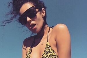 Каменських показала фігуру