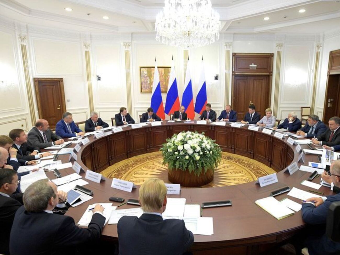 Путін сьогодні проводить нараду