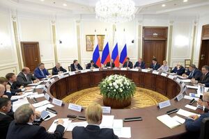 Путін сьогодні проводить нараду