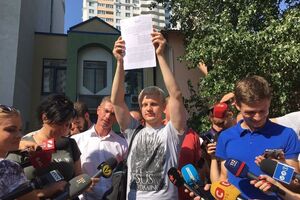 Сегодня Шабунину сообщили о подозрении