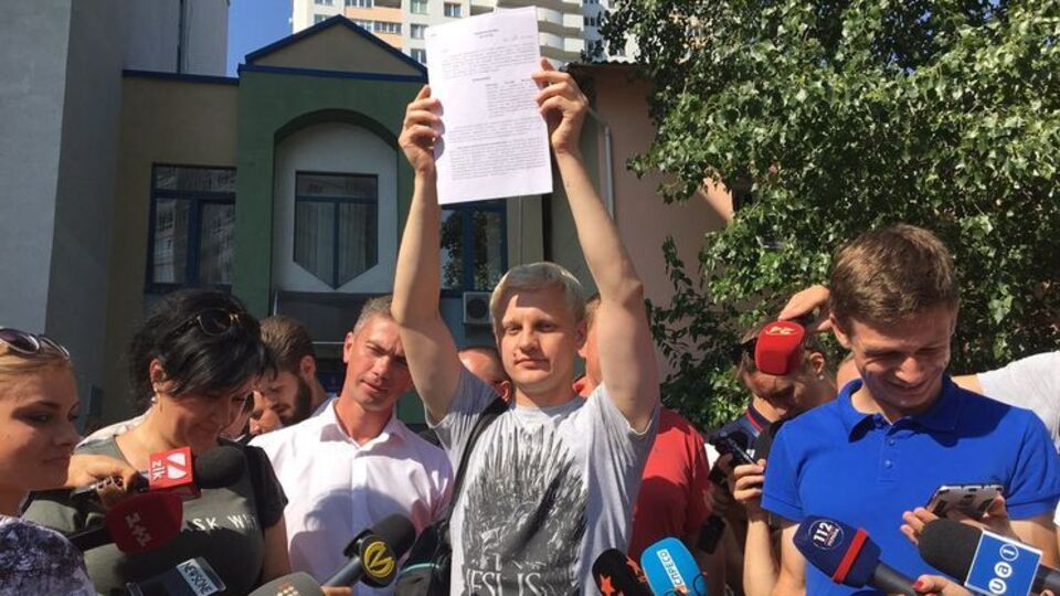 Сегодня Шабунину сообщили о подозрении