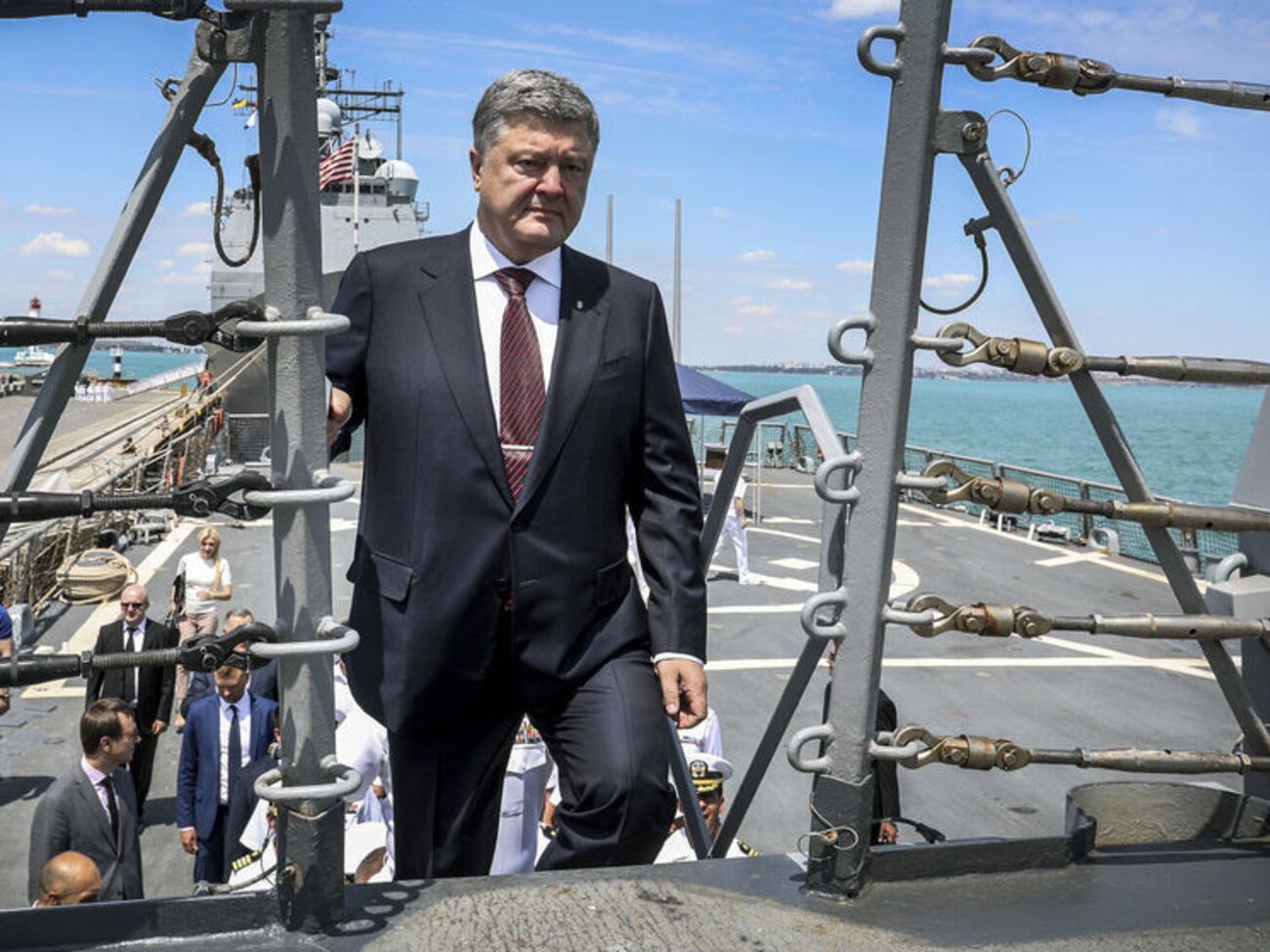 Порошенко:&nbsp;Элегантный, хотя и не самый удачный способ